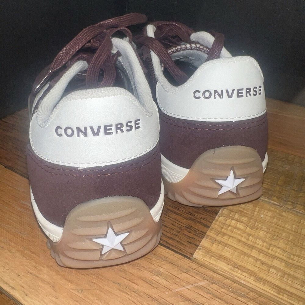 New Women’s Converse Run Star Trainer Lifestyle Sneakers Ox Burgundy A13360C - Picture 4 of 8